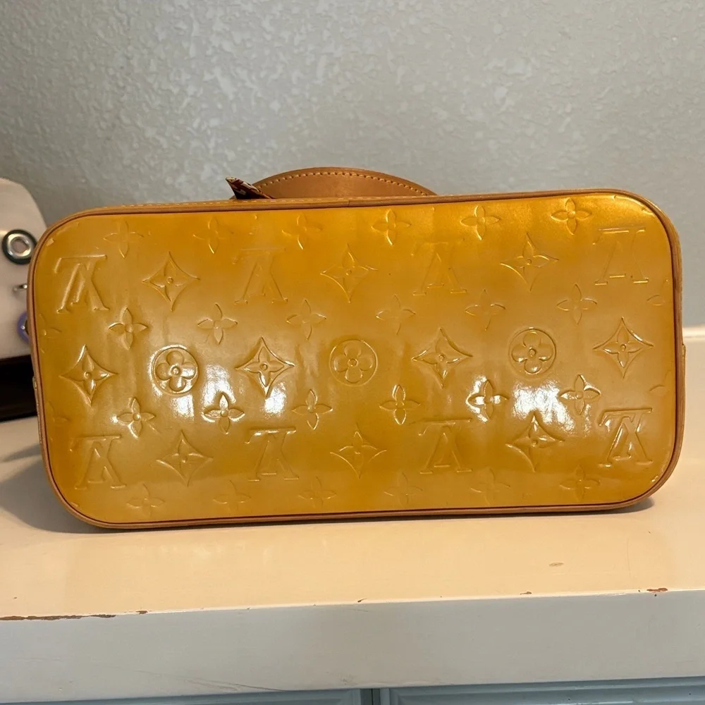 Vibrant Louis Vuitton Mustard Vernise Tote with COA - Picture 9 of 16